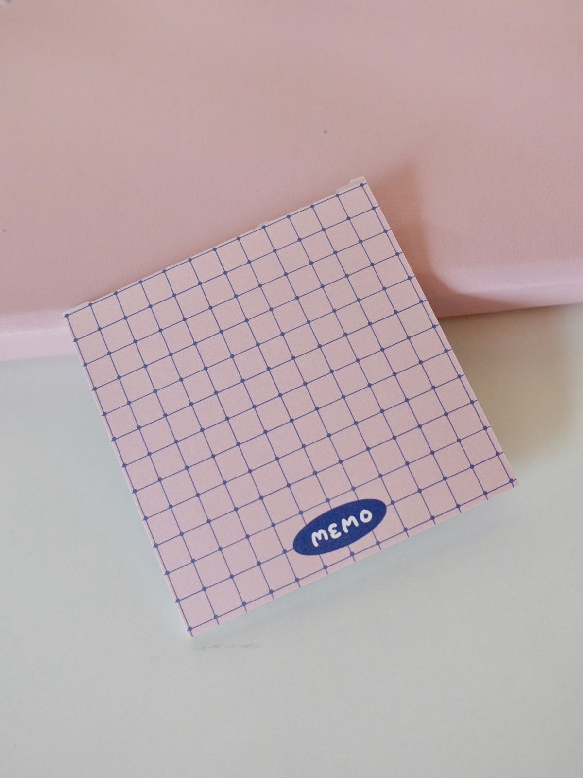 Notepad - Dusty pink grid