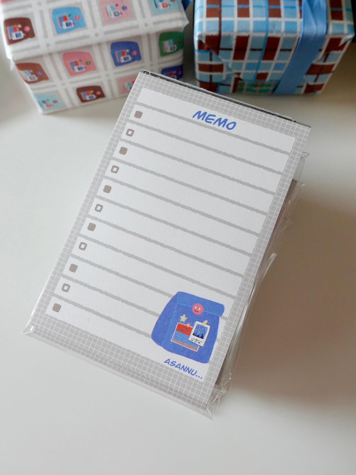 Notepad - gray package