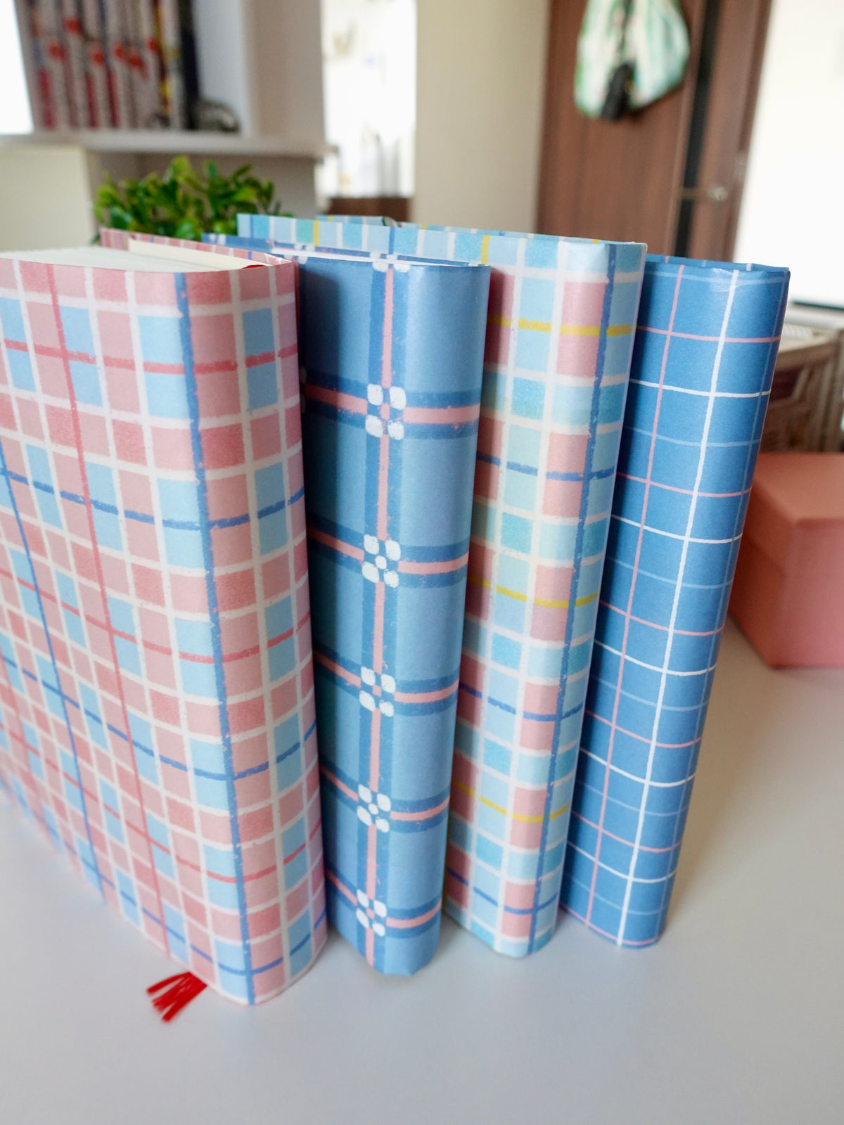 Design Paper - Blossom check pattern